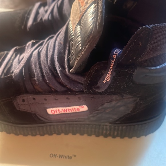 Off white 3.0 size 39 suede n leather high top - Picture 3 of 7